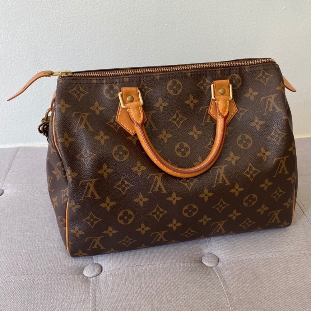 Authentic LV Speedy 30 Boston in good condition!